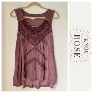 ✨ Knox Rose tank top ✨